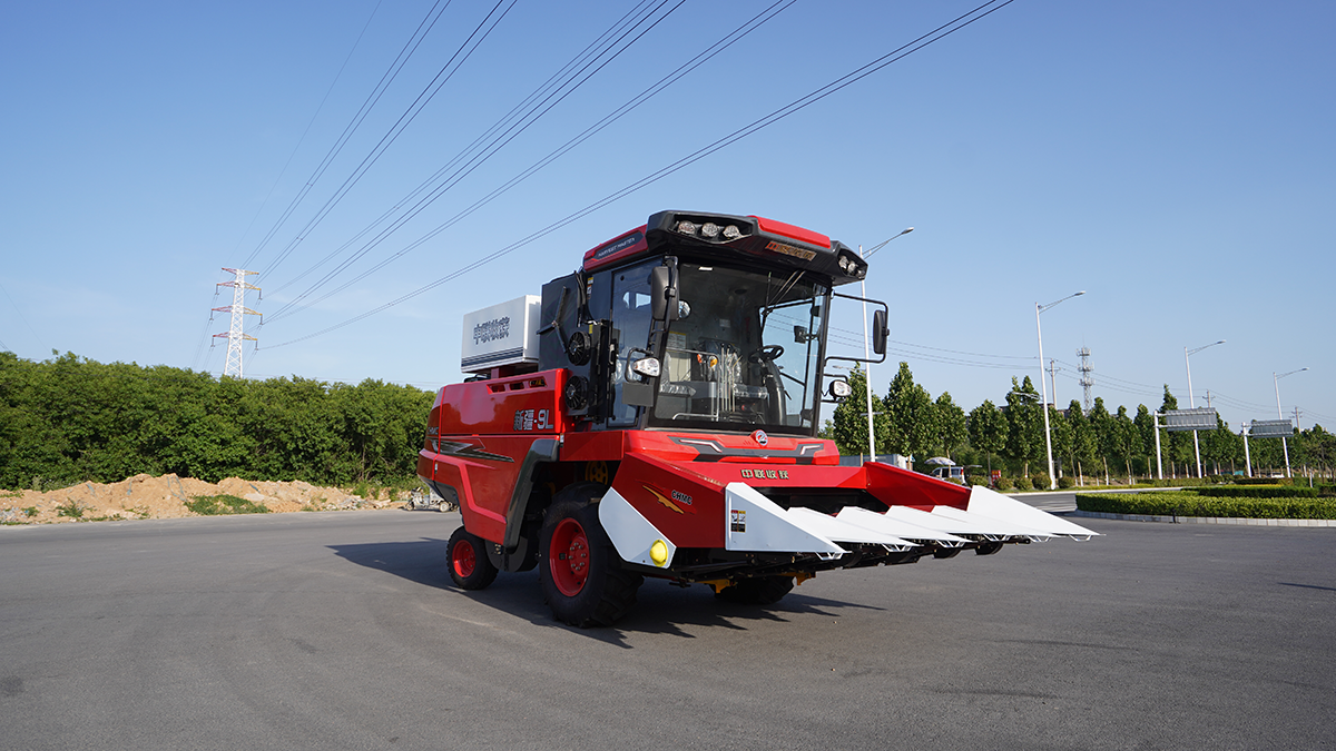 “AG旗舰厅”2022款4YZL-5自走式玉米籽粒联合收割机